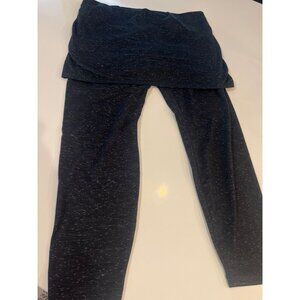 Cabi Black Heathered Skirted Leggings Size L Stretch Knit Style 3210 Women’s Cas
